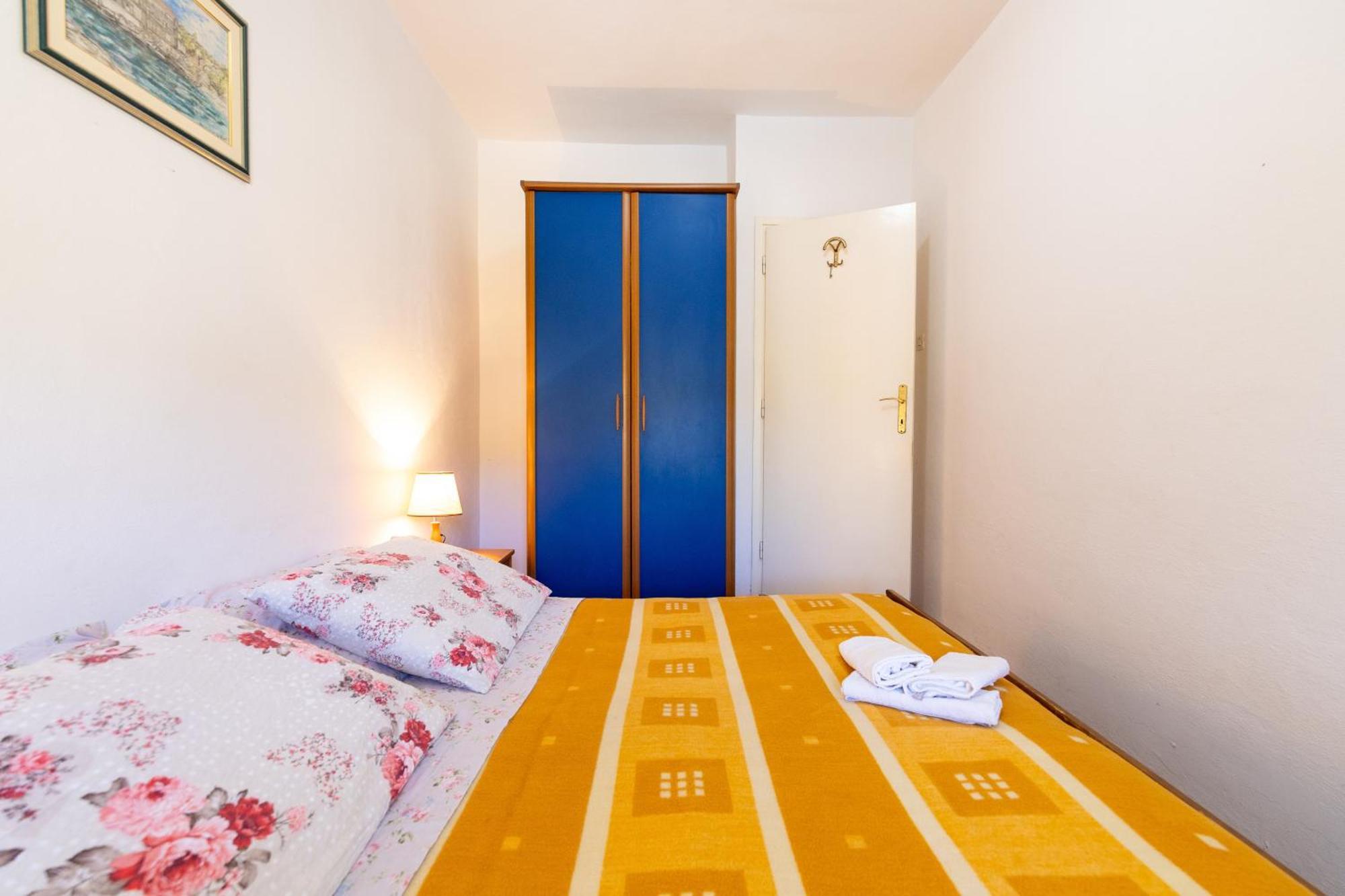 Apartments By The Sea Cove Zarace - Gdinj, Hvar - 2047 Zimmer foto