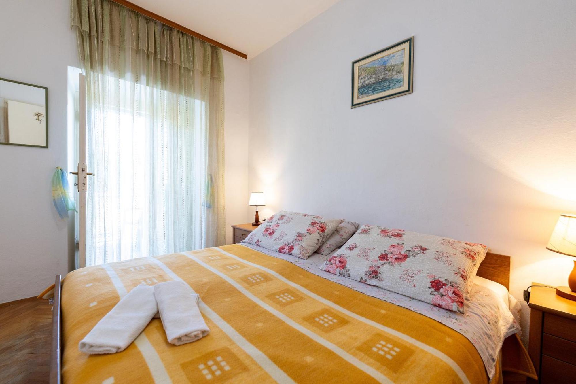 Apartments By The Sea Cove Zarace - Gdinj, Hvar - 2047 Exterior foto